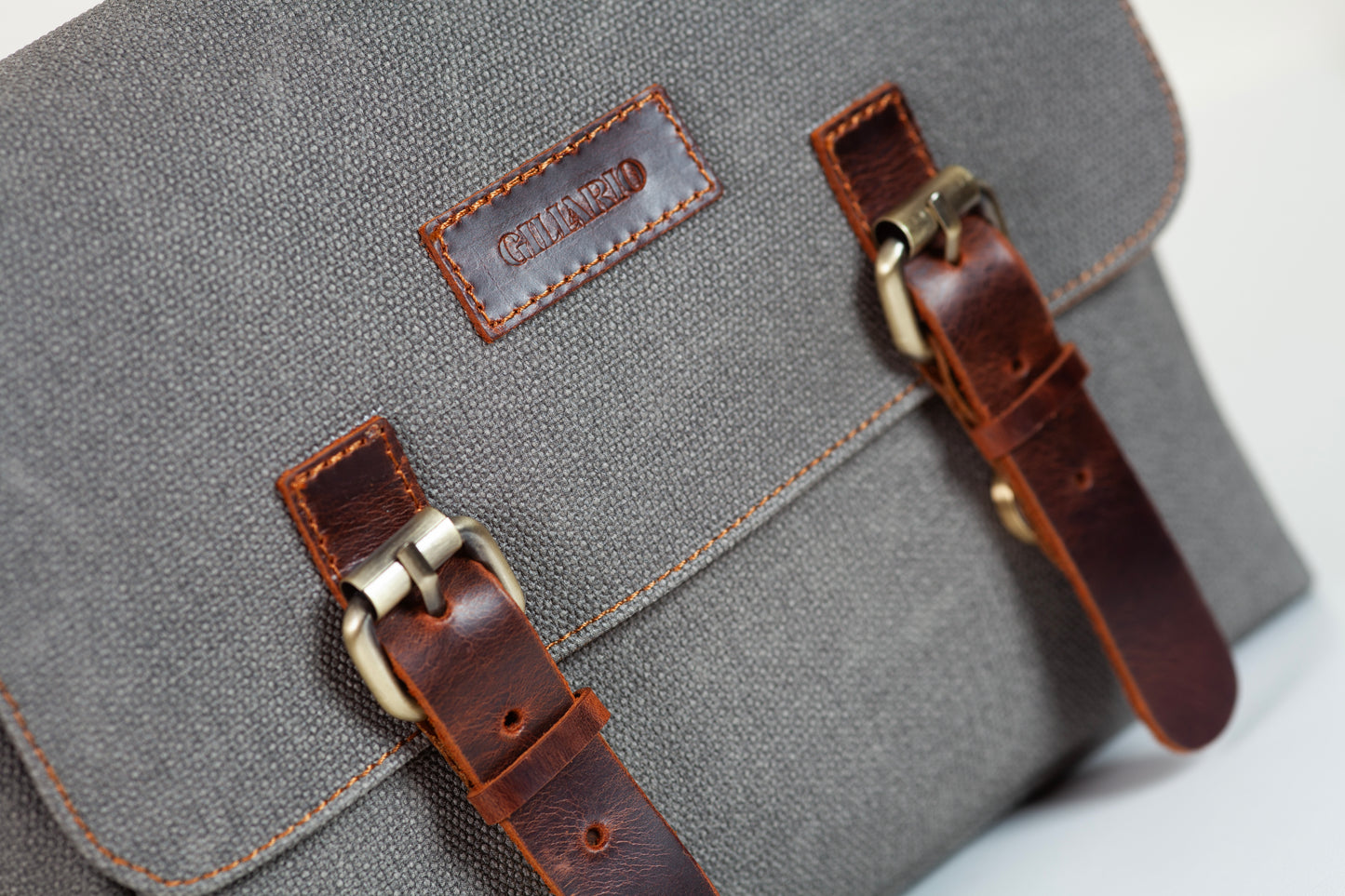 Design 01 Kanvas - Deri Gri Postacı Çanta