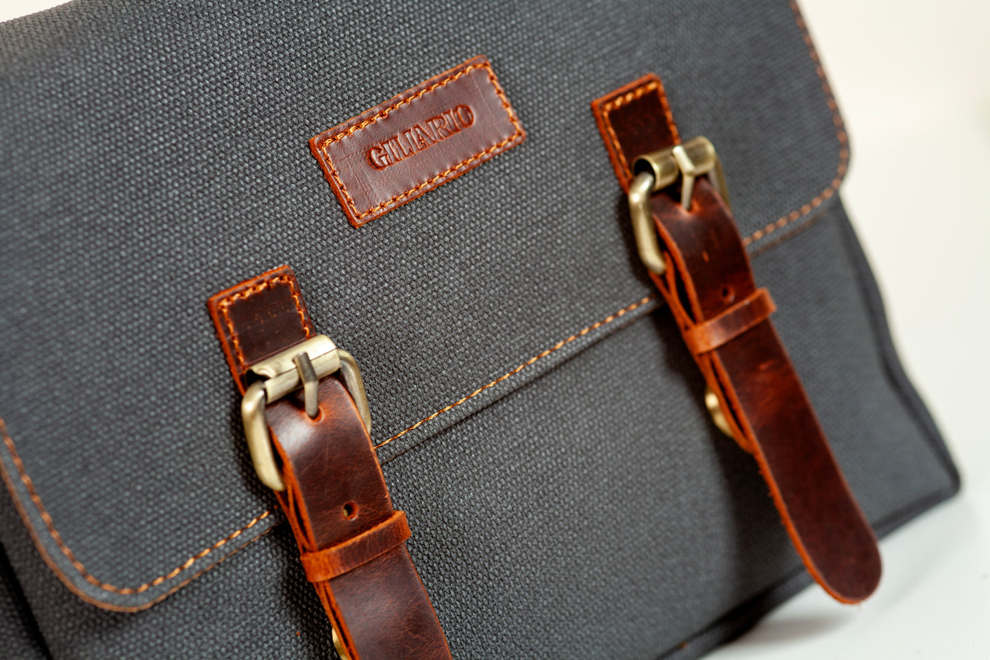 Design 01 Kanvas - Deri Siyah Postacı Çanta